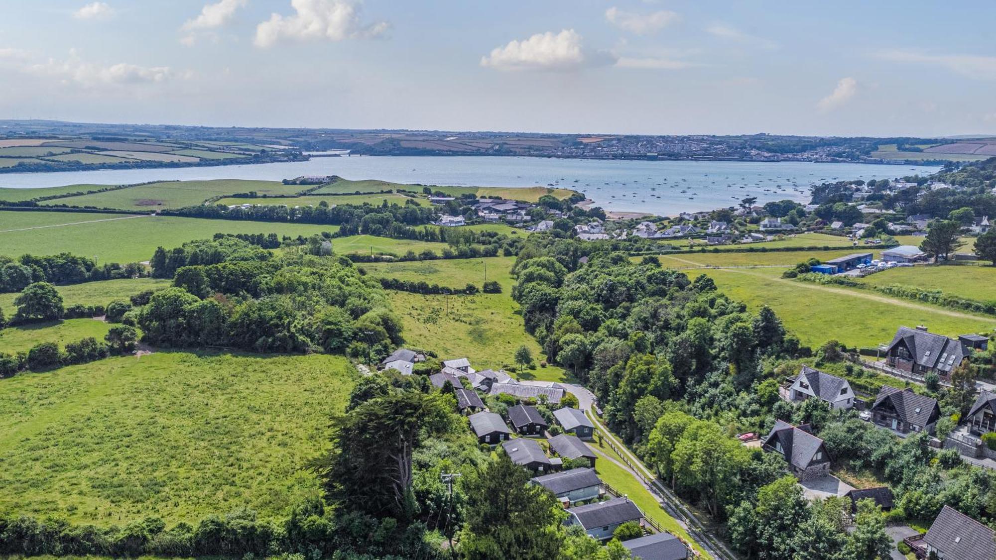 Scandinavian Style Lodge In Rock Wadebridge Eksteriør bilde